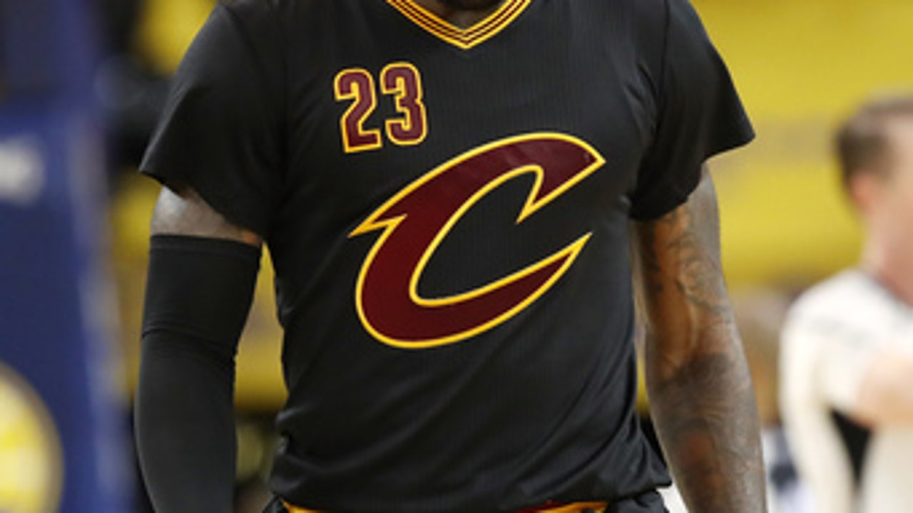 James spectacular again, but his efforts not enough for Cavs